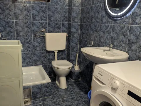Rent, three bedroom apartment, 120m², Zabjelo, Podgorica - image 10