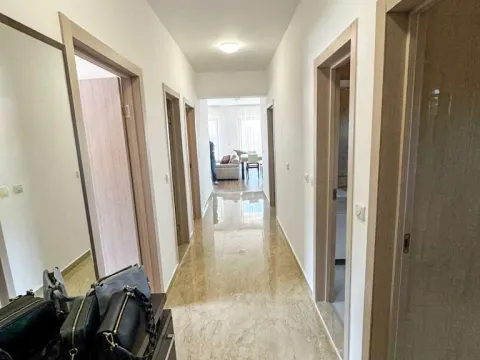Sale, three bedroom apartment, 85m², Velji Vinogradi, Budva - image 9