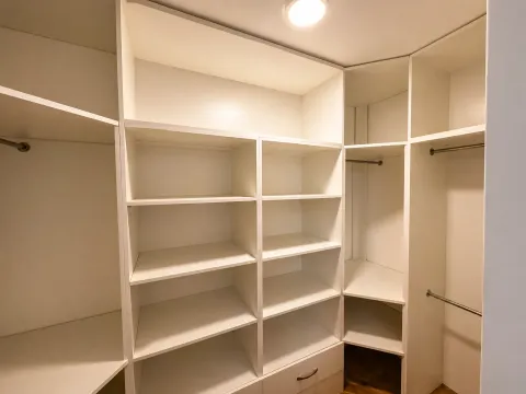 Izdavanje, jednosoban stan, 54m², Tološka šuma, Podgorica - image 9