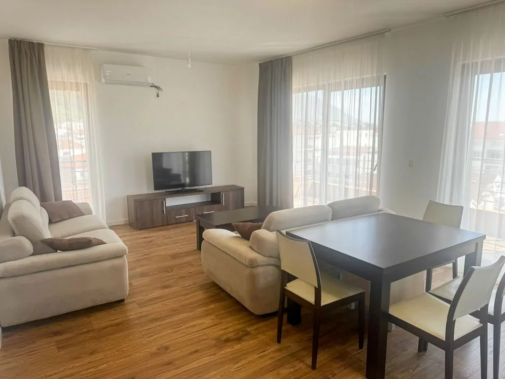 Sale, three bedroom apartment, 85m², Velji Vinogradi, Budva