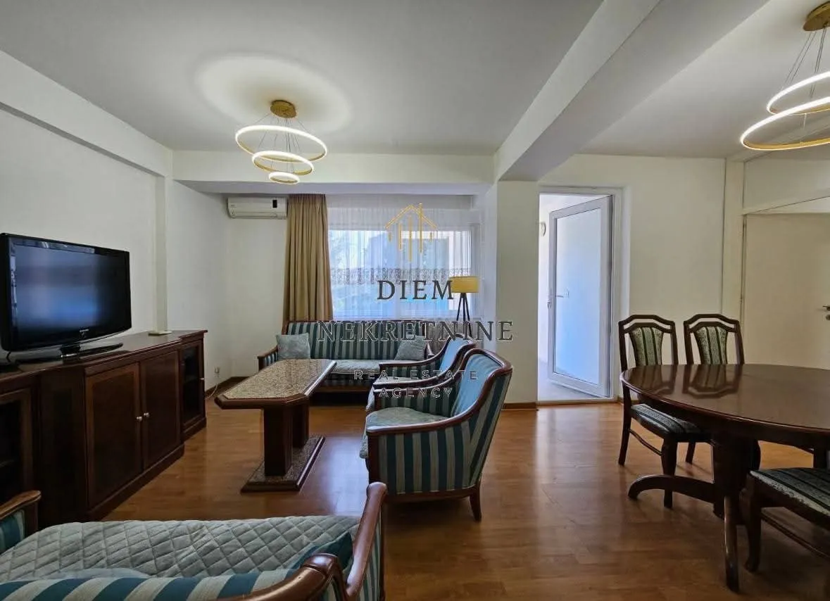 Rent, three bedroom apartment, 110m², Centar, Bar