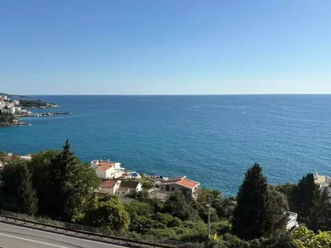 Izdavanje, kuća, 180m², Dobra Voda, Budva - image 2