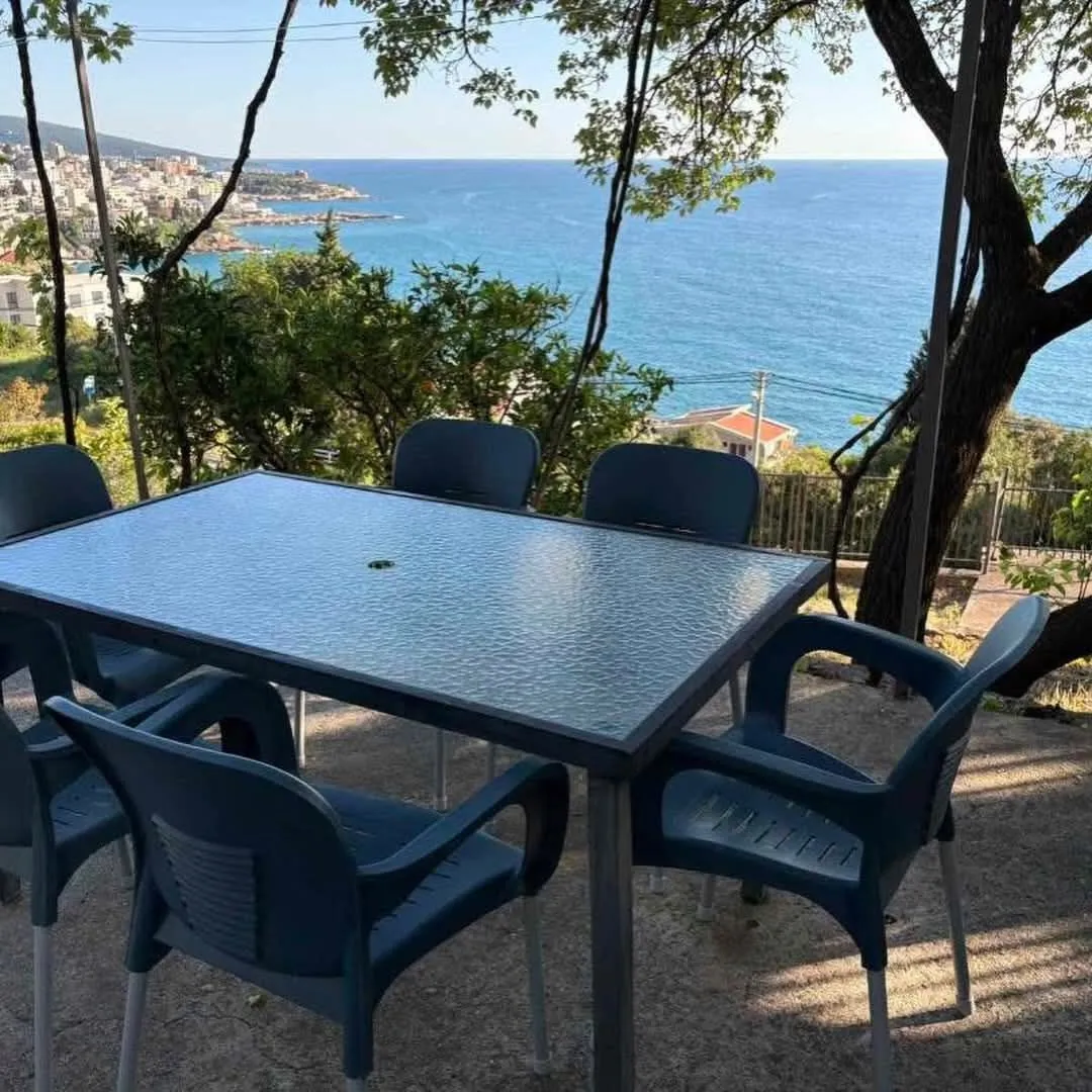Izdavanje, kuća, 180m², Dobra Voda, Budva