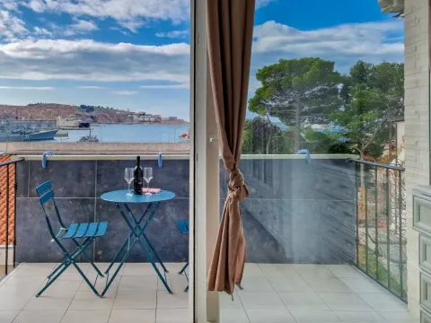 Rent, two bedroom apartment, 58m², Centar, Bar - image 10