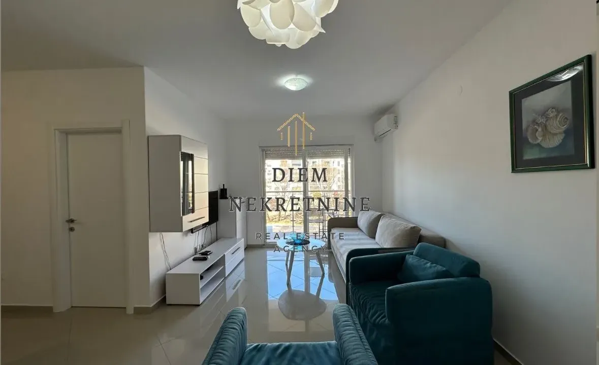 Sale, one bedroom apartment, 59m², Šušanj, Bar