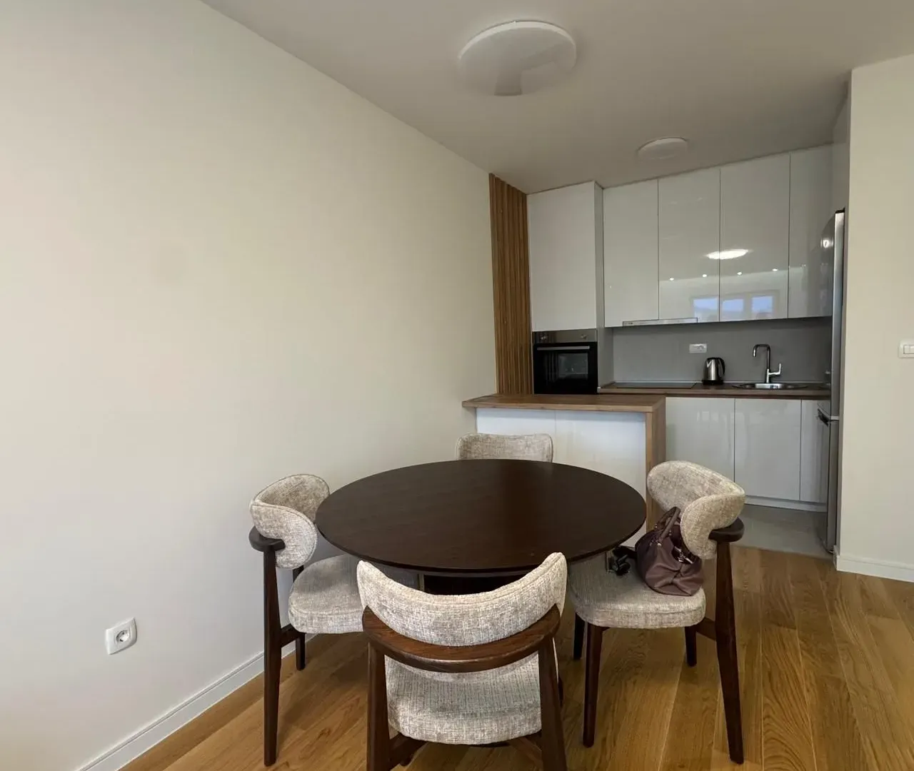 Rent, two bedroom apartment, 72m², Central Point, Podgorica