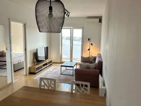 Sale, one bedroom apartment, 44m², City Kvart, Podgorica - image 8