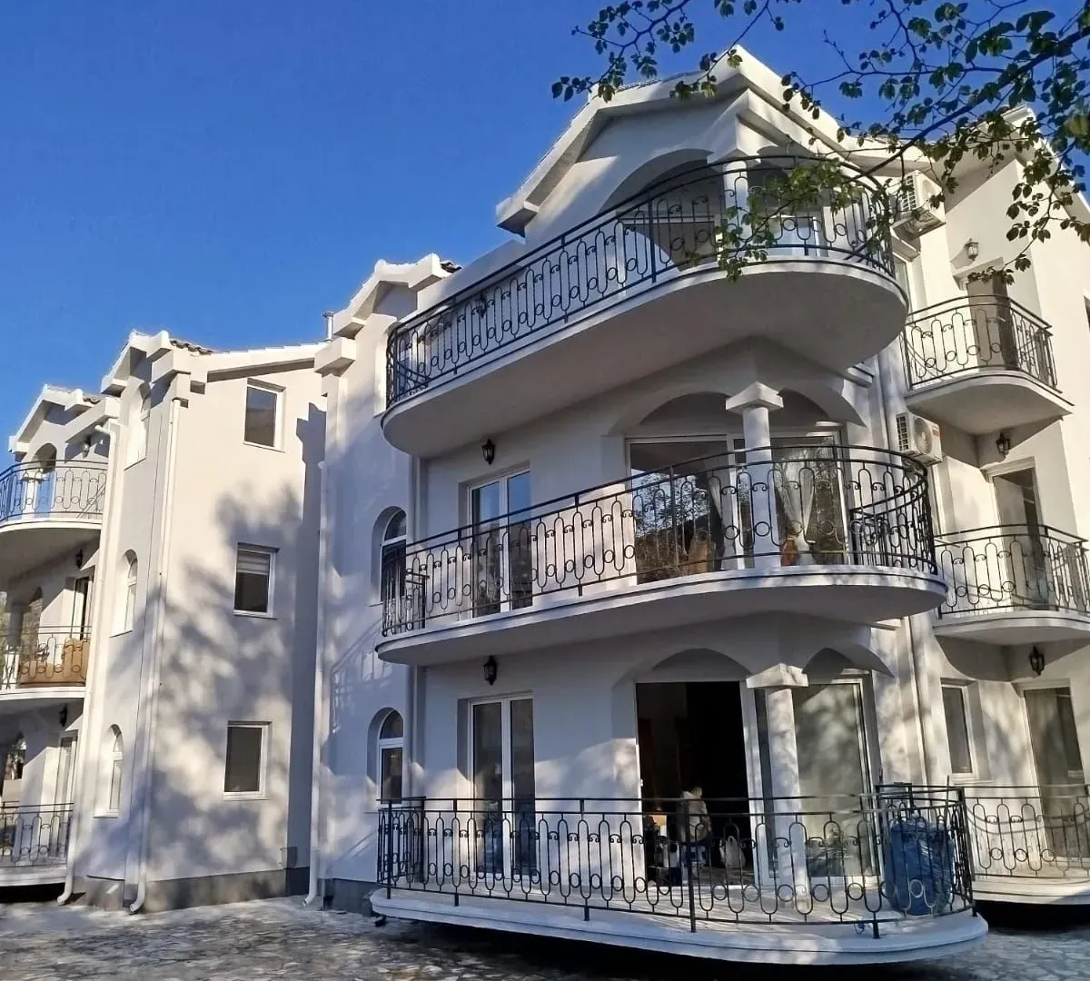Prodaja, dvosoban stan, 79m², Kotor, Crna Gora