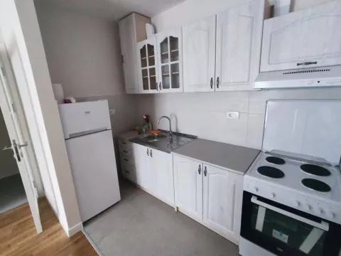 Izdavanje, jednosoban stan, 41m², Zabjelo, Podgorica - image 2