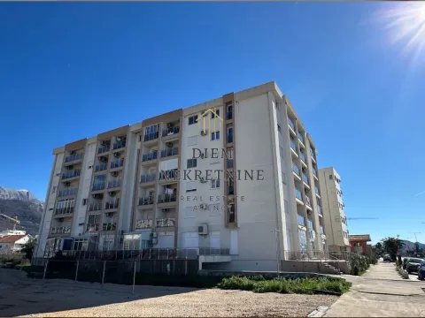 Prodaja, jednosoban stan, 59m², Šušanj, Bar - image 14