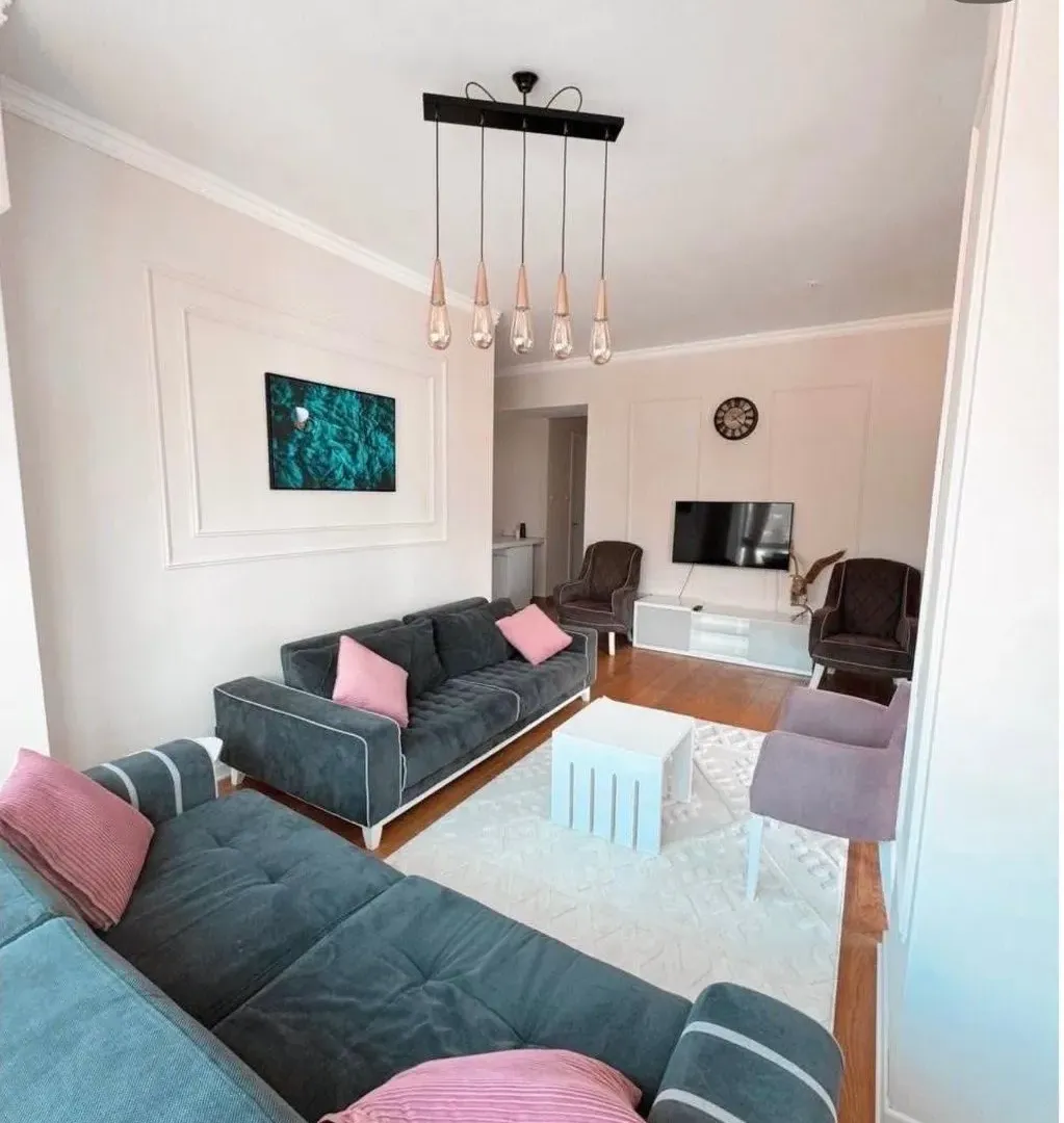 Rent, two bedroom apartment, 105m², Tre Canne, Budva