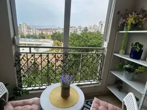 Izdavanje, jednosoban stan, 45m², Blok 9, Podgorica - image 13