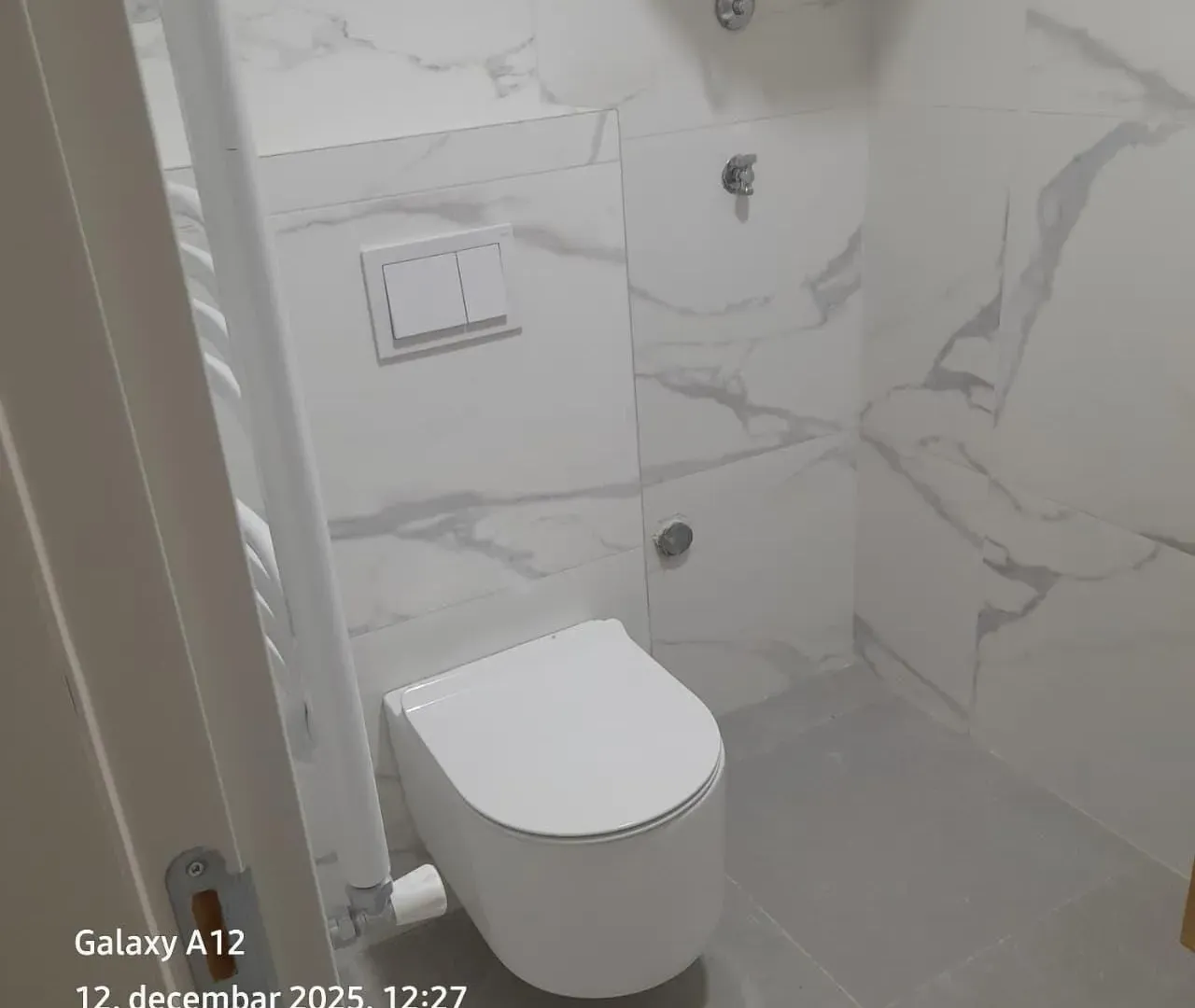 Sale, four bedroom apartment, 103m², Centar, Kolašin