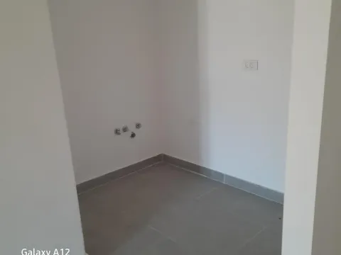 Sale, four bedroom apartment, 103m², Centar, Kolašin - image 6