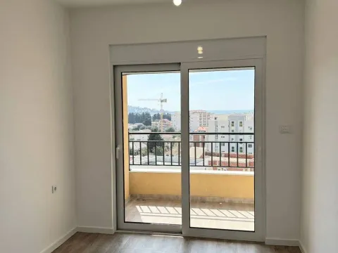 Prodaja, jednosoban stan, 46m², Šušanj, Bar - image 2