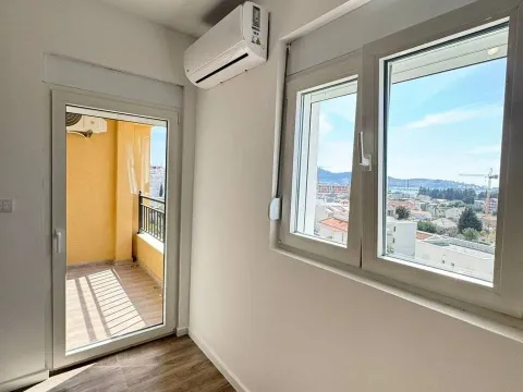 Prodaja, jednosoban stan, 46m², Šušanj, Bar - image 4