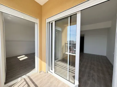 Prodaja, jednosoban stan, 46m², Šušanj, Bar - image 6