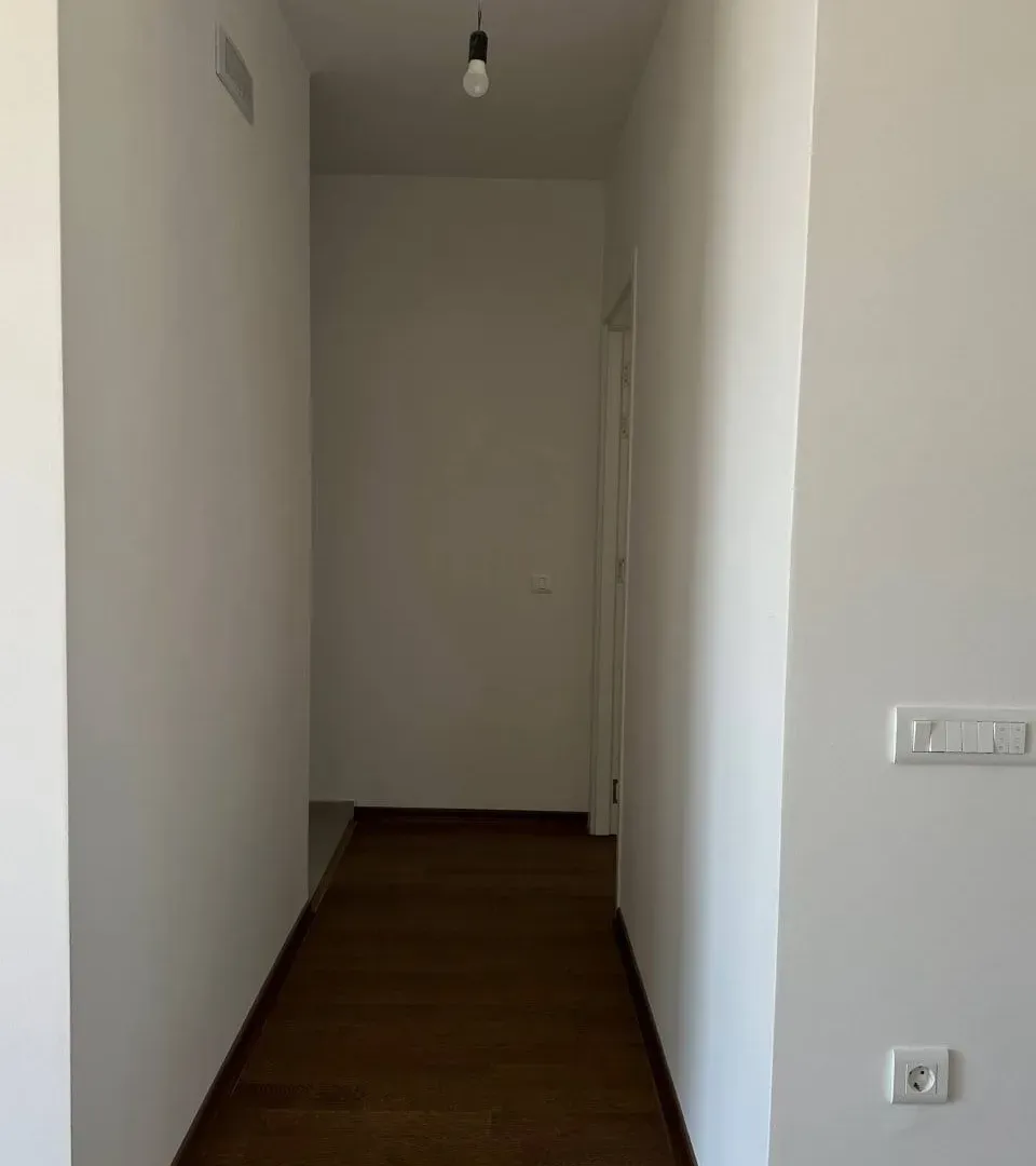 Prodaja, jednosoban stan, 44m², Ilino, Bar