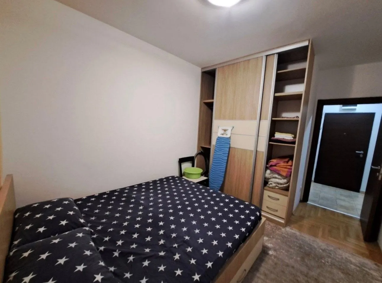 Izdavanje, jednosoban stan, 46m², Stari Aerodrom, Podgorica