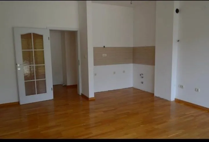 Sale, two bedroom apartment, 72m², Bečići, Budva