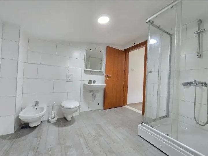 Prodaja, dvosoban stan, 80m², Zagorič, Podgorica