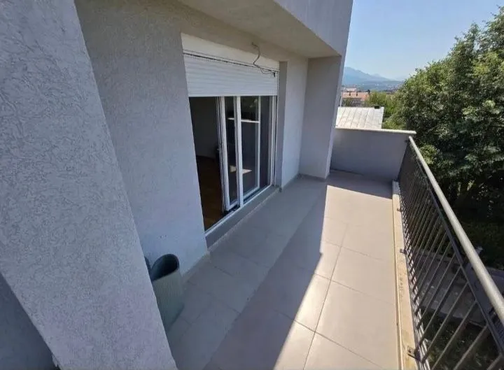 Prodaja, dvosoban stan, 80m², Zagorič, Podgorica