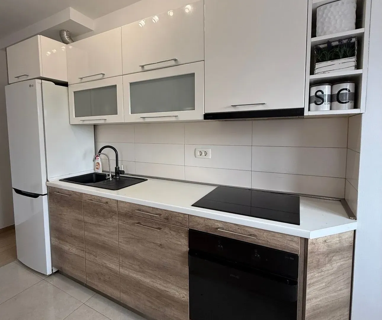 Prodaja, trosoban stan, 72m², City Kvart, Podgorica