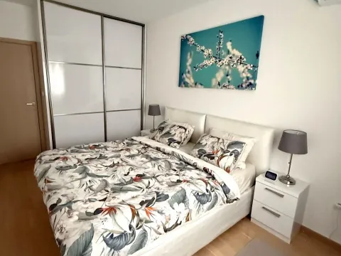 Sale, three bedroom apartment, 72m², City Kvart, Podgorica - image 7