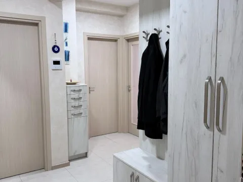 Sale, three bedroom apartment, 72m², City Kvart, Podgorica - image 10