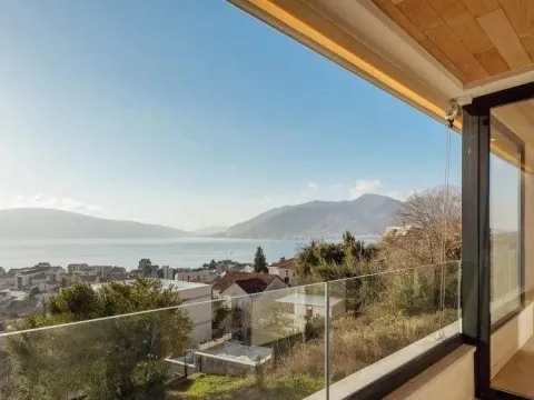Prodaja, dvosoban stan, 97m², Donja Lastva, Tivat - image 1