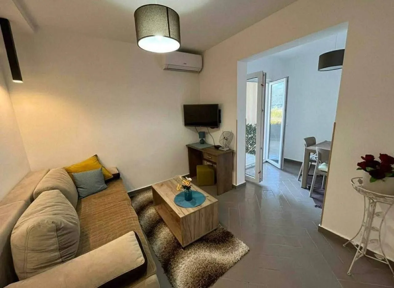 Sale, one bedroom apartment, 35m², Babin Do, Budva