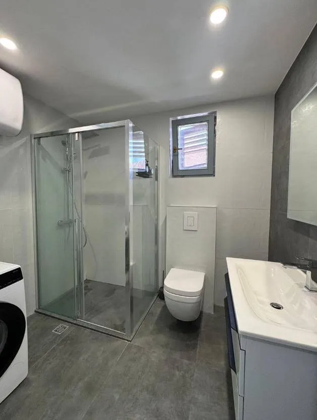 Prodaja, jednosoban stan, 45m², Baošići, Herceg Novi