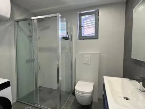 Prodaja, jednosoban stan, 45m², Baošići, Herceg Novi - image 8
