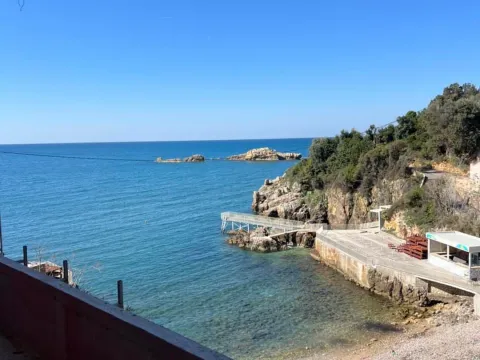 Sale, one bedroom apartment, 53m², Centar, Ulcinj - image 9