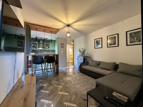 Prodaja, dvosoban stan, 64m², Seoce, Budva - image 1
