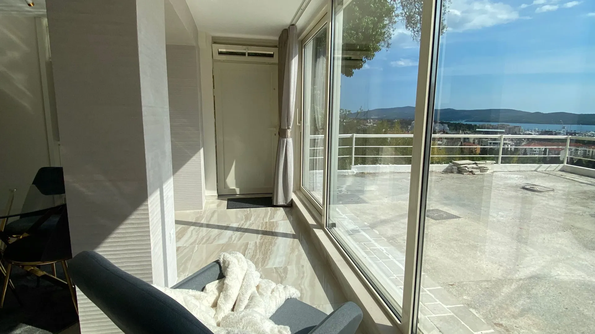 Prodaja, jednosoban stan, 43m², Donja Lastva, Tivat