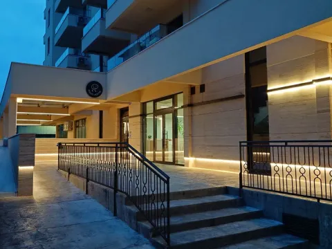 Izdavanje, jednosoban stan, 62m², Pejton, Podgorica - image 16