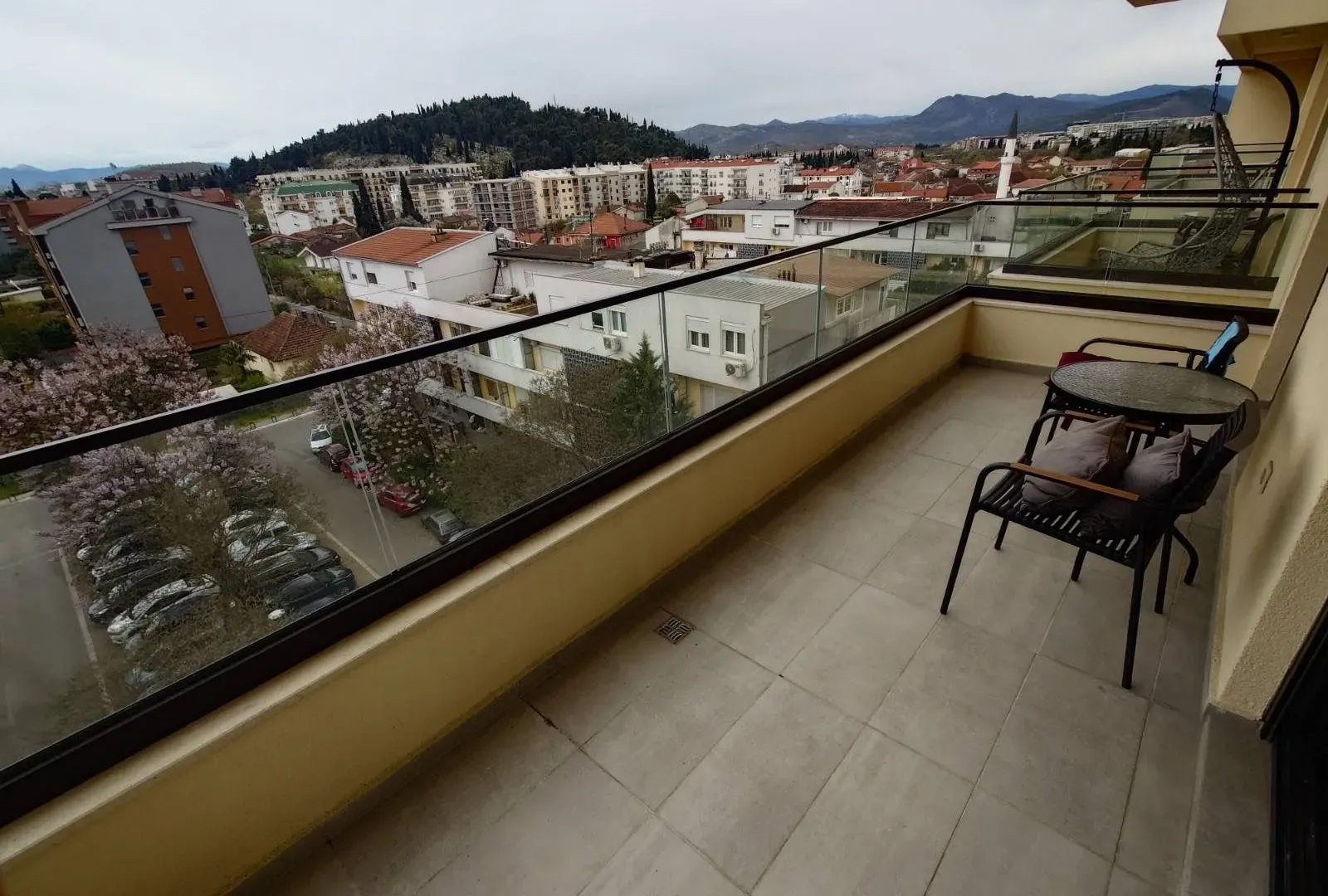Rent, one bedroom apartment, 62m², Pejton, Podgorica