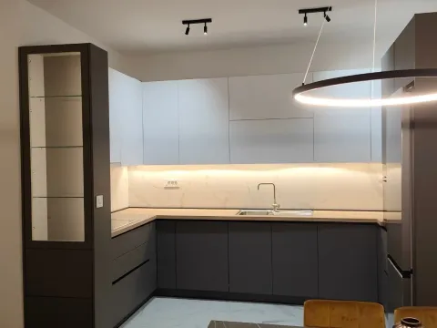 Izdavanje, jednosoban stan, 62m², Pejton, Podgorica - image 6