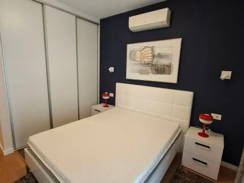 Rent, two bedroom apartment, 77m², Centar, Podgorica - image 9