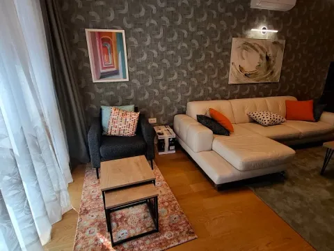 Rent, two bedroom apartment, 77m², Centar, Podgorica - image 3
