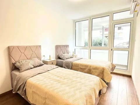 Izdavanje, trosoban stan, 103m², Tološka šuma, Podgorica - image 10