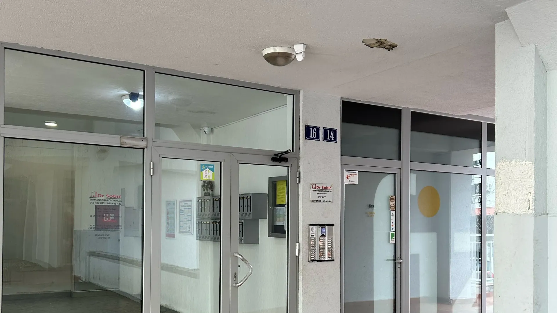 Stan-na-dan, garsonjera, 29m², Blok 9, Podgorica