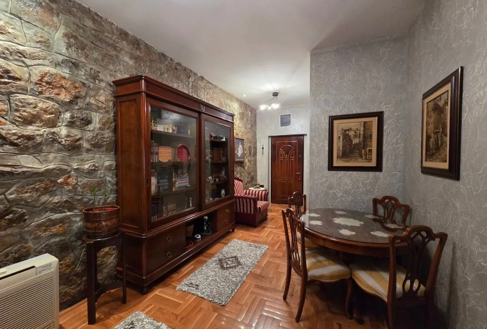 Rent, two bedroom apartment, 75m², Centar, Podgorica