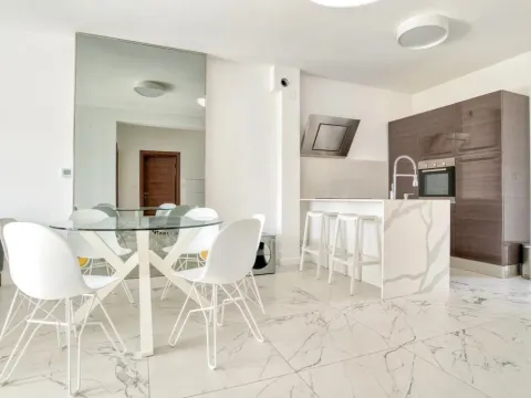 Sale, two bedroom apartment, 60m², Petrovac, Budva - image 4