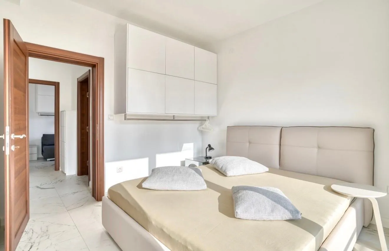 Prodaja, dvosoban stan, 60m², Petrovac, Budva