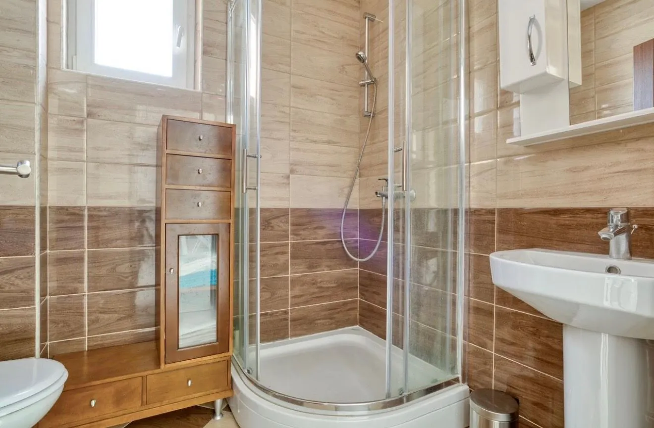 Prodaja, dvosoban stan, 60m², Petrovac, Budva