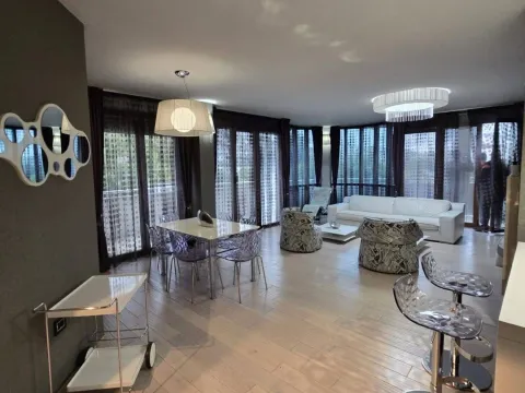 Rent, three bedroom apartment, 140m², Preko Morače, Podgorica - image 3
