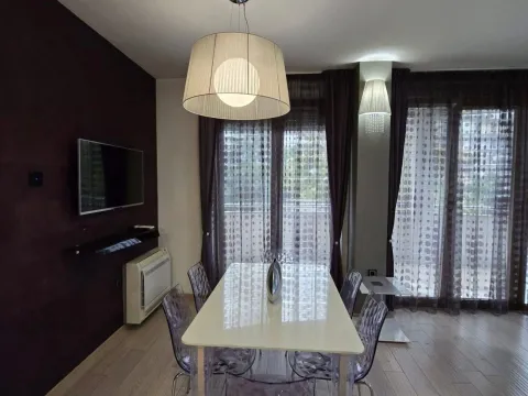 Rent, three bedroom apartment, 140m², Preko Morače, Podgorica - image 7
