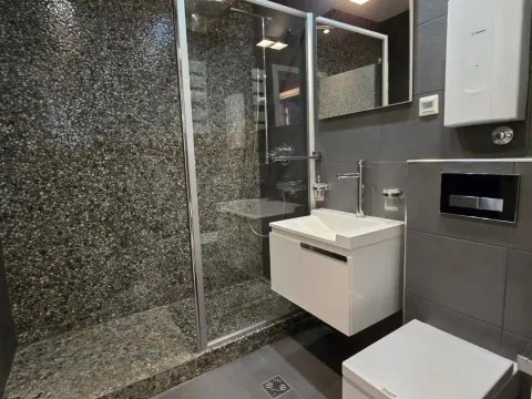Rent, three bedroom apartment, 140m², Preko Morače, Podgorica - image 12
